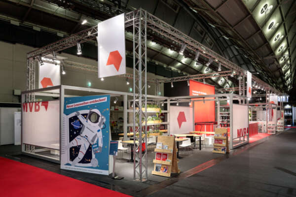 Der MVB-Messestand auf der Frankfurter Buchmesse 2022.