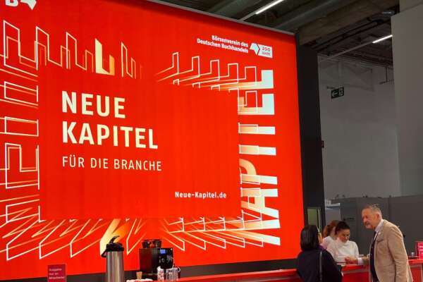 Blick auf die Theke am MVB-Stand.