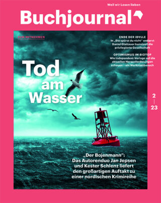 Cover vom Buchjournal mit der Abbildung einer Boje im aufgewühlten Meer unter dunklen Wolken